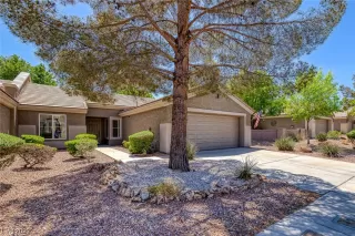 Photo #1: 2489877 Listing