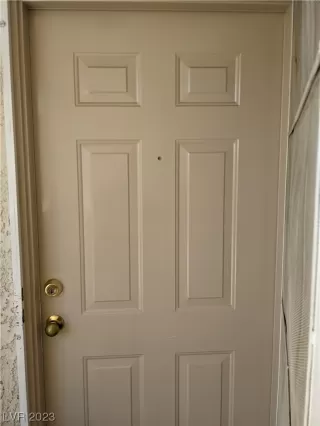 Photo #1: 2489931 Listing 