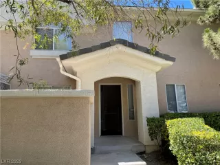 Photo #1: 2489935 Listing 