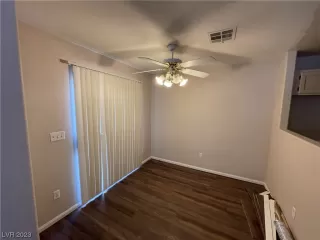 Photo #3: 2489935 Listing 