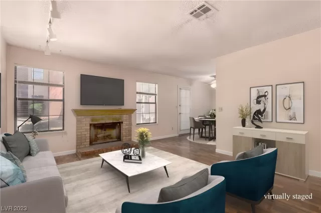 MLS: 2489942 Condo For Sale