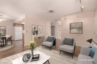 Photo #3: 2489942 Listing 