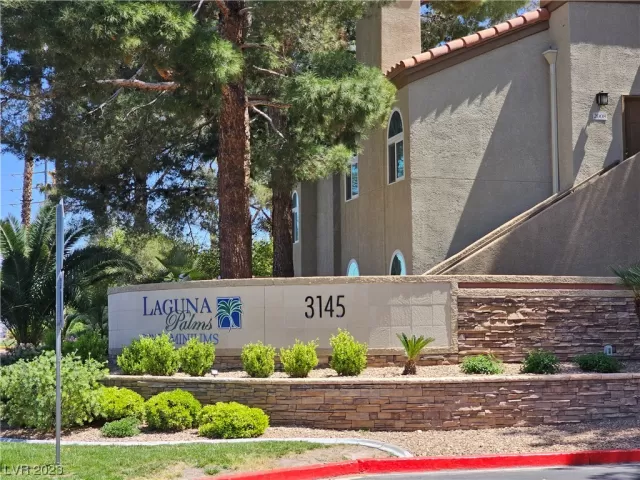 MLS: 2489945 Condo For Sale