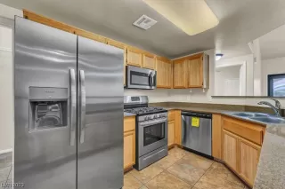 Photo #6: 2489982 Listing 