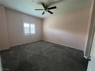 Photo #4: 2490029 Listing 