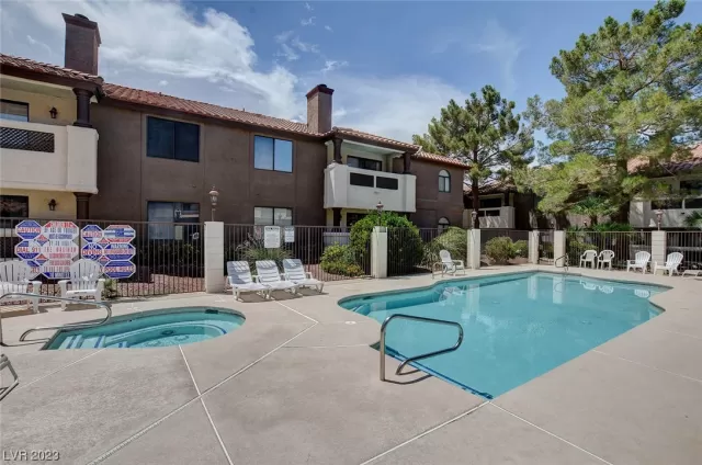 MLS: 2490077 Condo For Sale