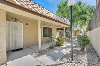 Photo #2: 2490130 Listing