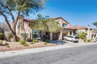 Photo #2: 2490173 Listing 