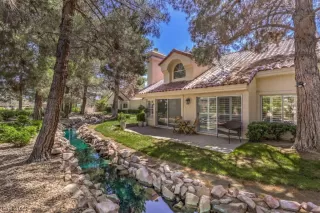 Photo #1: 2490175 Listing