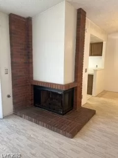 Photo #6: 2490230 Listing 