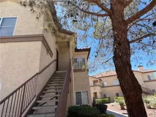 Photo #1: 2490244 Listing 