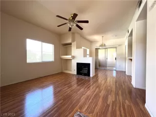 Photo #3: 2490244 Listing 