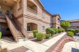 Photo #1: 2490267 Listing