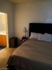 Photo #6: 2490279 Listing