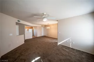 Photo #5: 2490323 Listing 