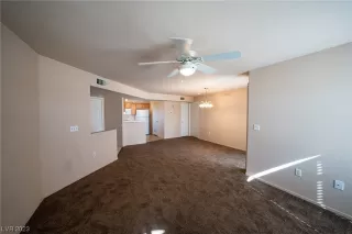 Photo #6: 2490323 Listing 