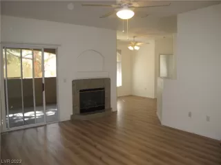 Photo #3: 2490340 Listing 