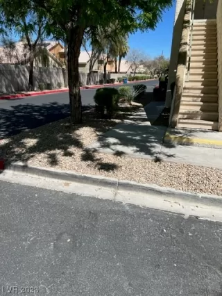 Photo #4: 2490364 Listing 