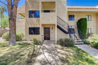 Photo #1: 2490436 Listing