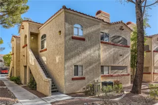 Photo #1: 2490448 Listing 