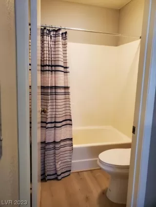 Photo #1: 2490449 Listing