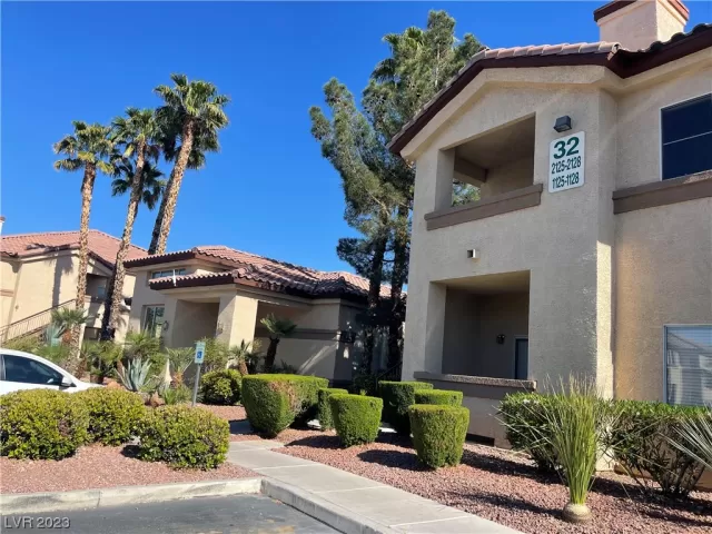 MLS: 2490477 Condo For Sale