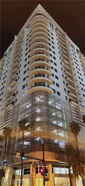 MLS: 2490586 Condo For Sale