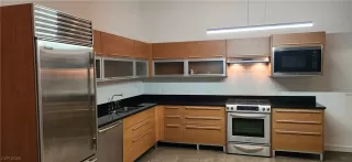 Photo #5: 2490586 Listing