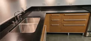 Photo #6: 2490586 Listing