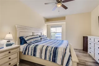 Photo #6: 2490587 Listing