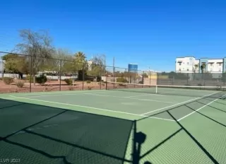 Photo #3: 2490666 Listing 