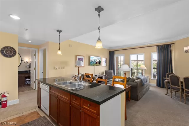 MLS: 2490676 Condo For Sale