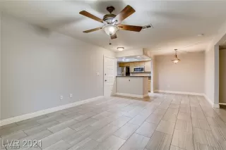 Photo #6: 2490683 Listing 