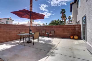 Photo #1: 2490708 Listing