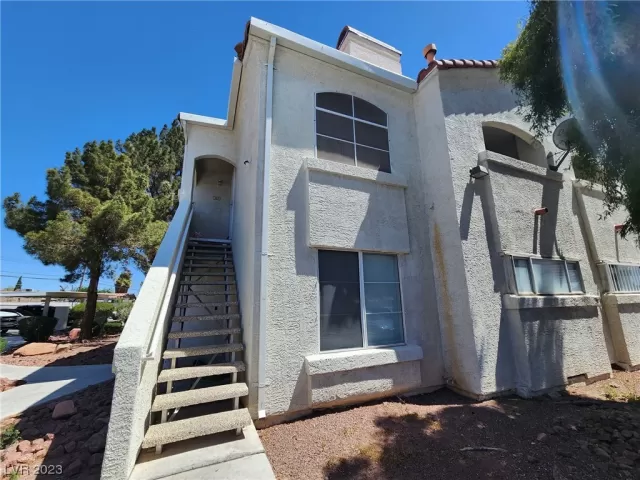 MLS: 2490711 Condo For Sale