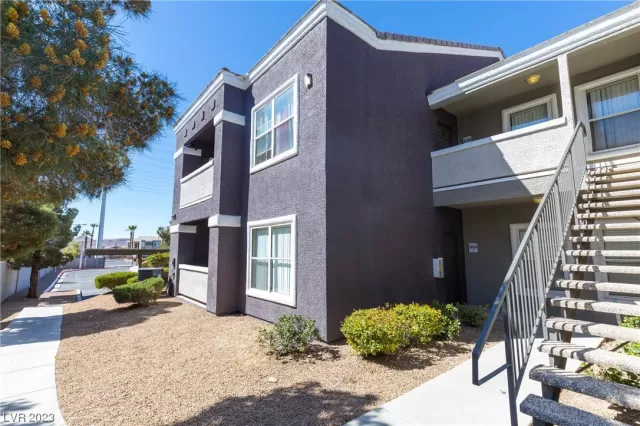 MLS: 2490725 Condo For Sale