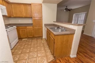 Photo #6: 2490725 Listing 