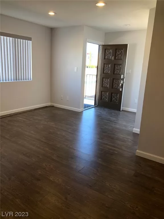 MLS: 2490749 Condo For Sale