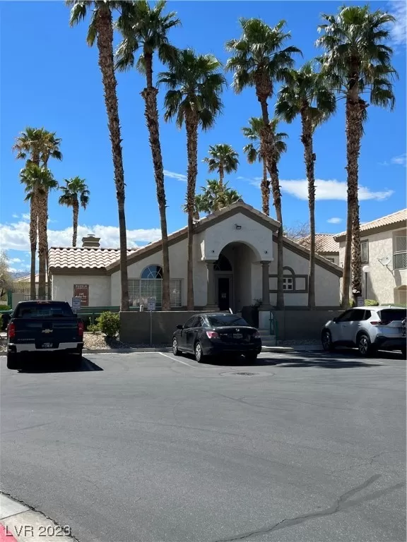 MLS: 2490757 Condo For Sale