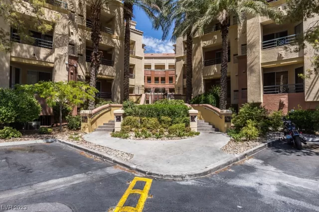 MLS: 2490820 Condo For Sale