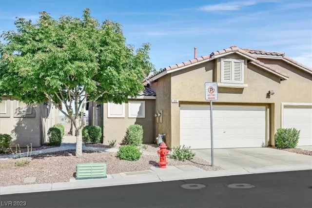 MLS: 2490829 Condo For Sale