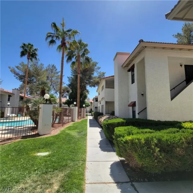 MLS: 2490831 Condo For Sale