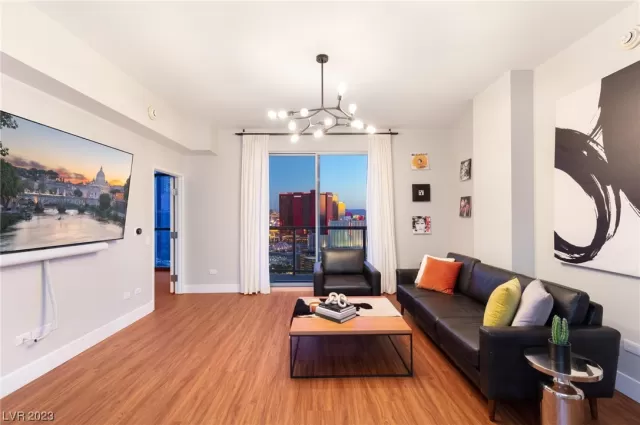 MLS: 2490862 Condo For Sale