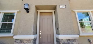 Photo #1: 2490870 Listing 