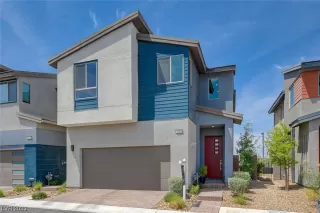 Photo #1: 2490987 Listing