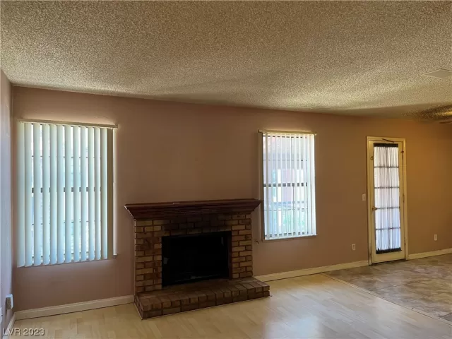 MLS: 2490996 Condo For Sale