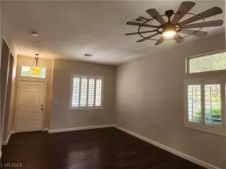 Photo #5: 2491019 Listing 