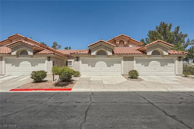 MLS: 2491047 Condo For Sale