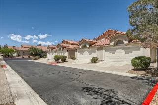 Photo #1: 2491047 Listing 