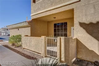 Photo #3: 2491048 Listing 